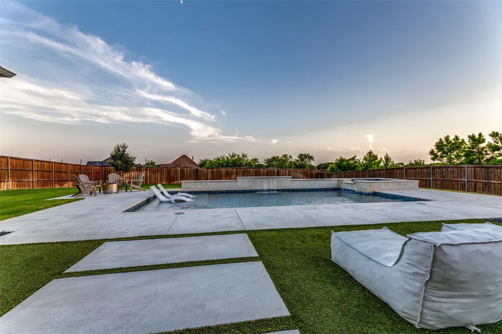 245 Wimberley Drive Haslet TX 76052