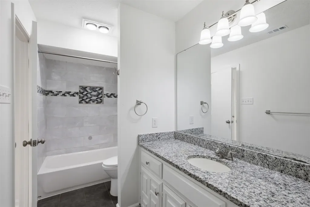 3636 Country Club Drive W Irving TX 75038