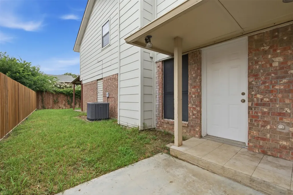 3636 Country Club Drive W Irving TX 75038