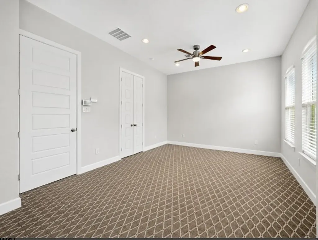 1367 Branchwood Place Dallas TX 75215