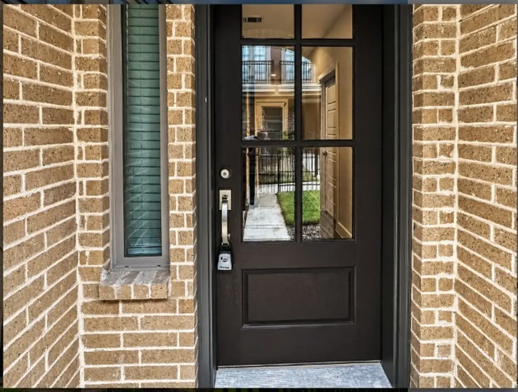 1367 Branchwood Place Dallas TX 75215
