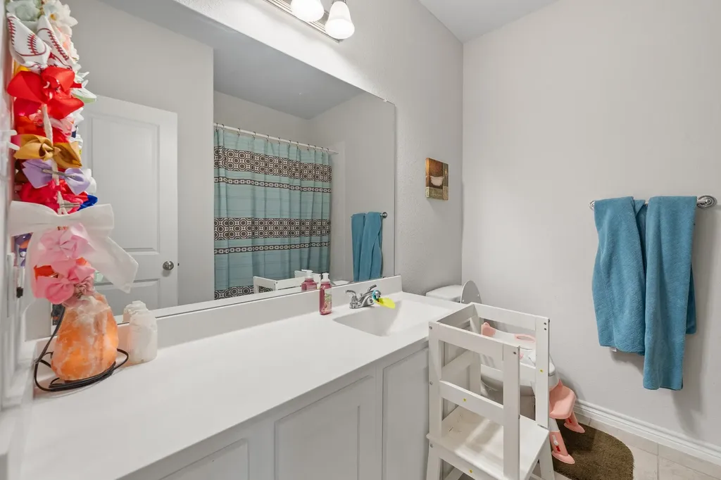 4000 Bendale Road Benbrook TX 76116