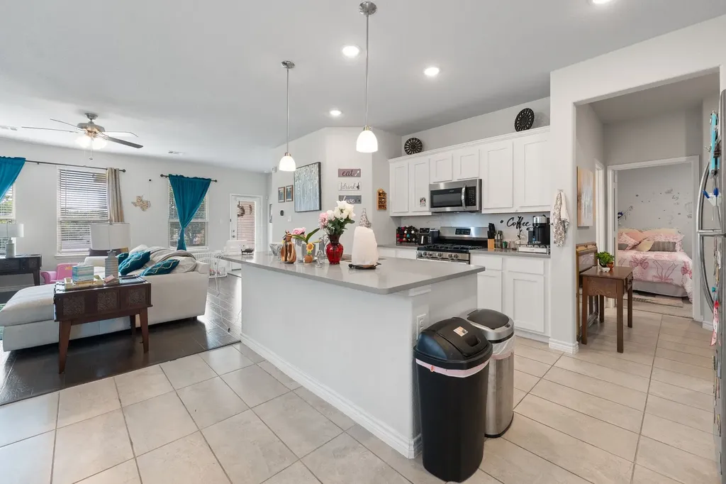 4000 Bendale Road Benbrook TX 76116