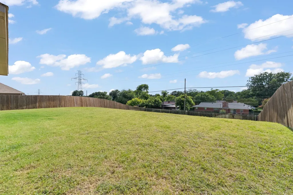 4000 Bendale Road Benbrook TX 76116