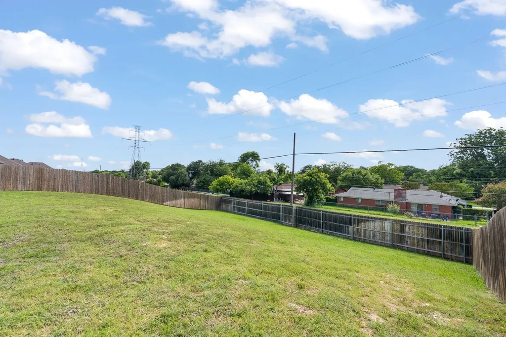 4000 Bendale Road Benbrook TX 76116