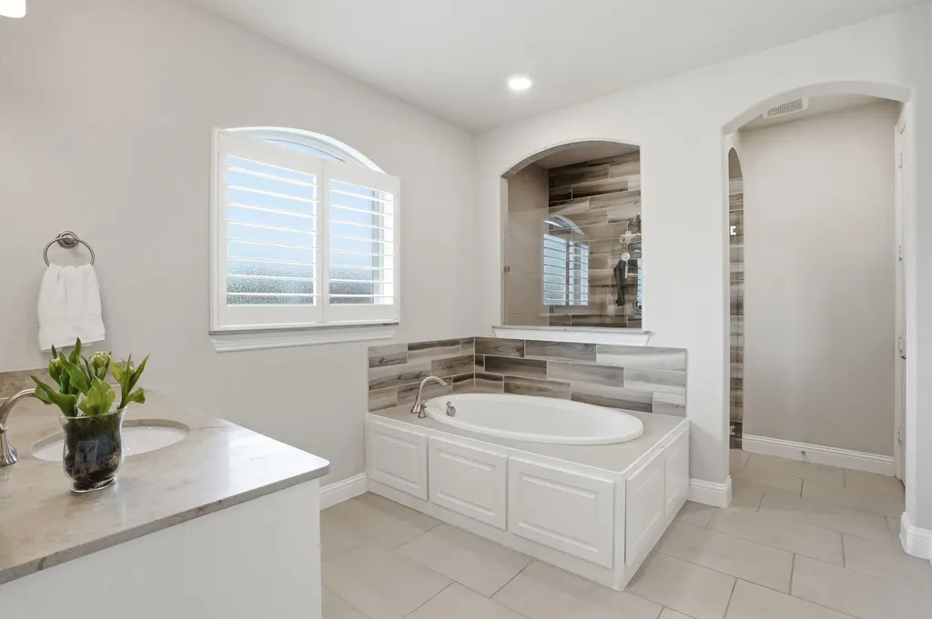 6205 Prairie Brush Trail Northlake TX 76226