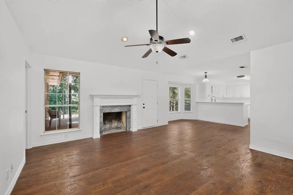 13930 Briarwood Court Azle TX 76020