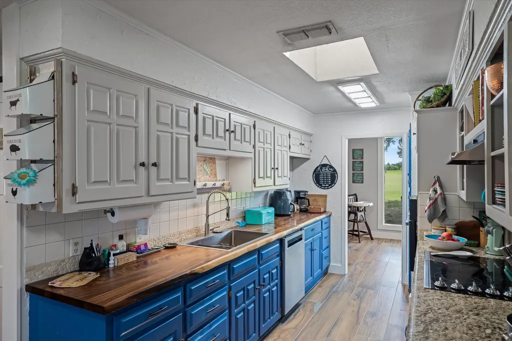 362 Vz County Road 3404 Wills Point TX 75169