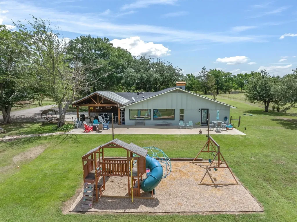 362 Vz County Road 3404 Wills Point TX 75169