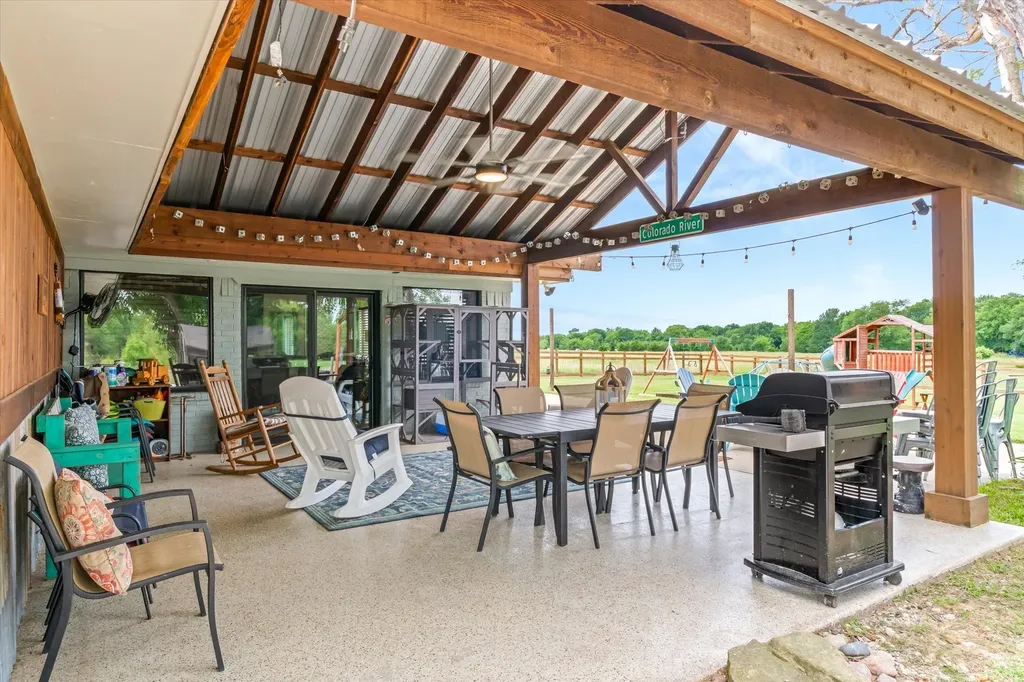362 Vz County Road 3404 Wills Point TX 75169