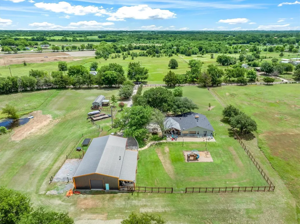 362 Vz County Road 3404 Wills Point TX 75169