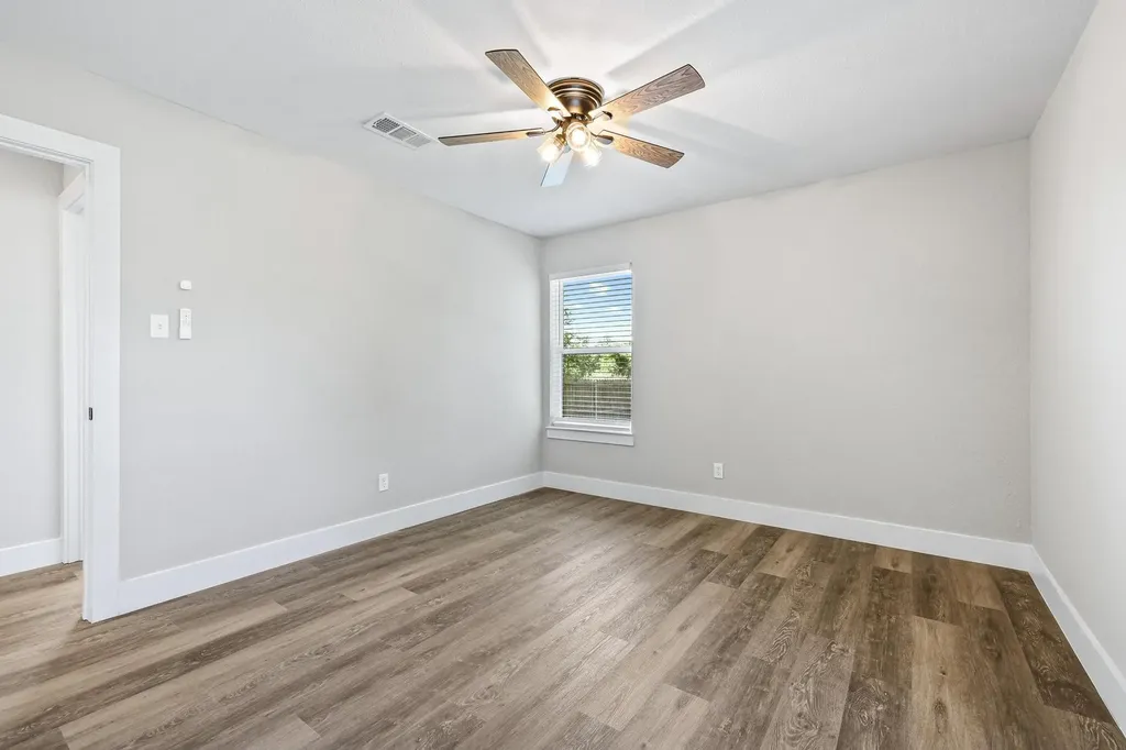 30 Judy Drive Sherman TX 75090