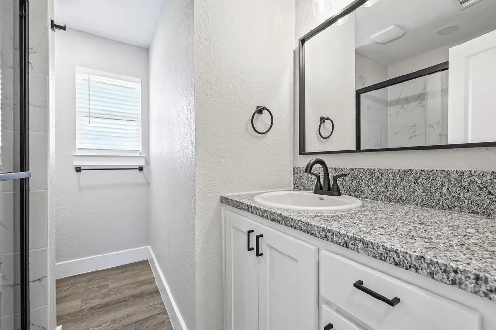 30 Judy Drive Sherman TX 75090