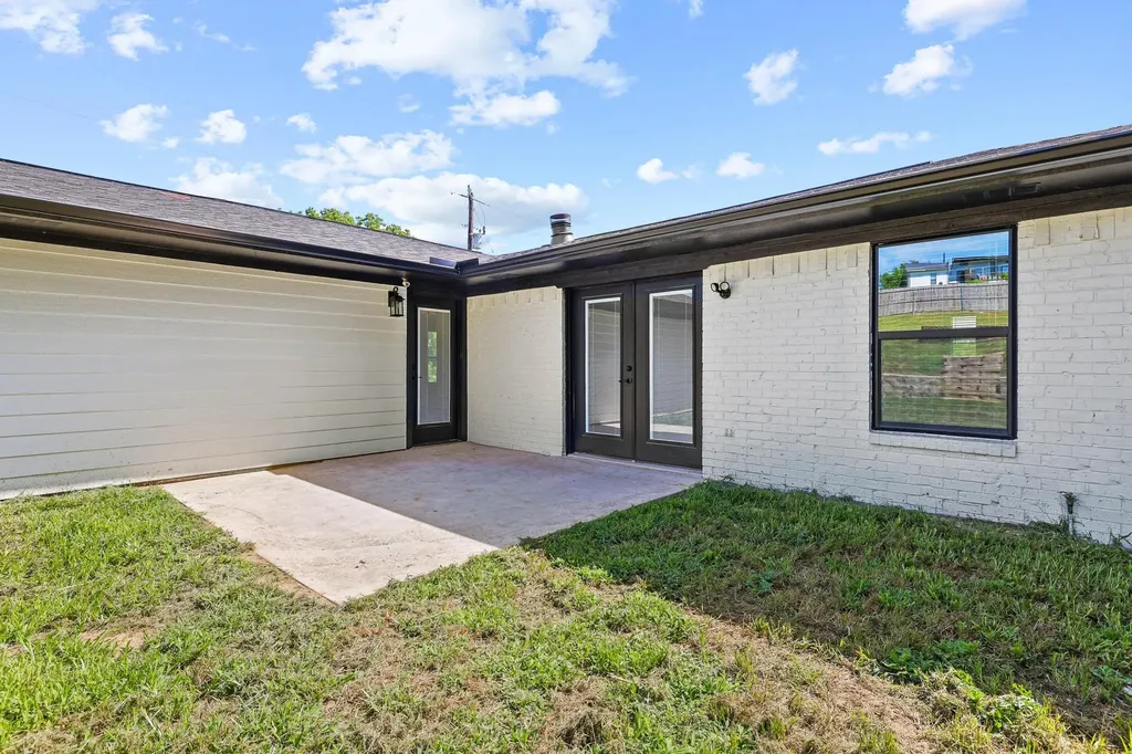 30 Judy Drive Sherman TX 75090