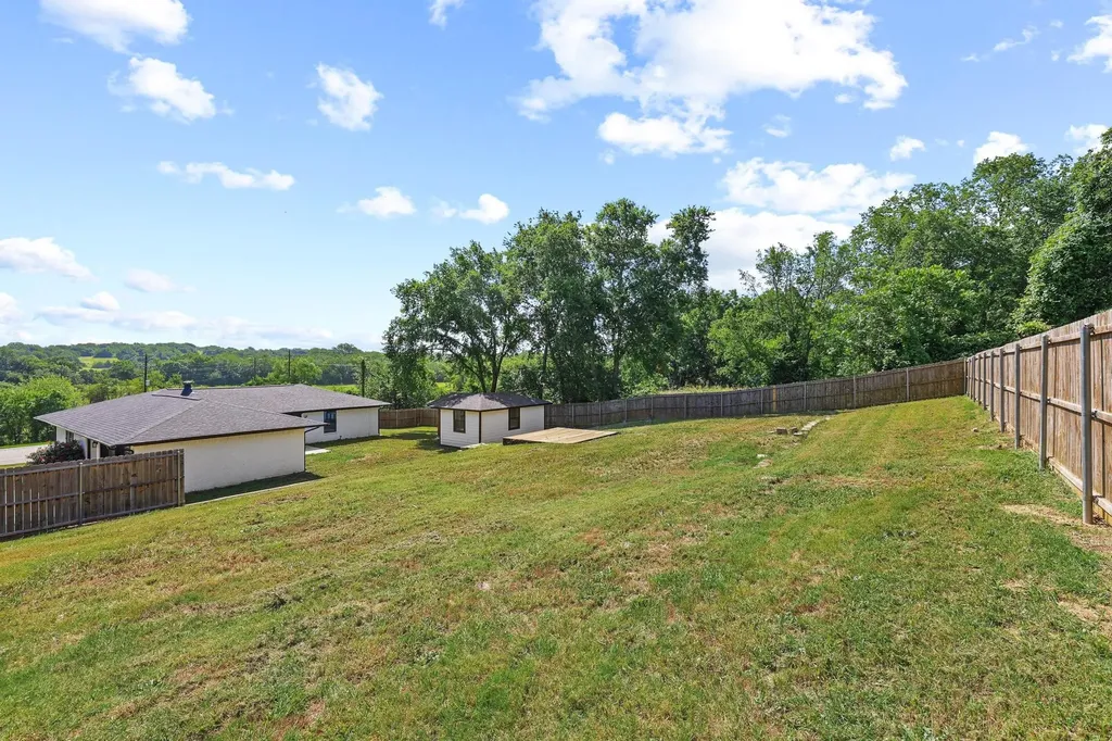 30 Judy Drive Sherman TX 75090