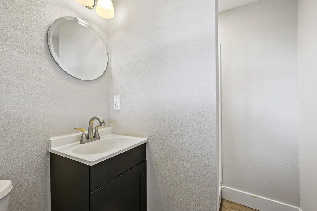 30 Judy Drive Sherman TX 75090