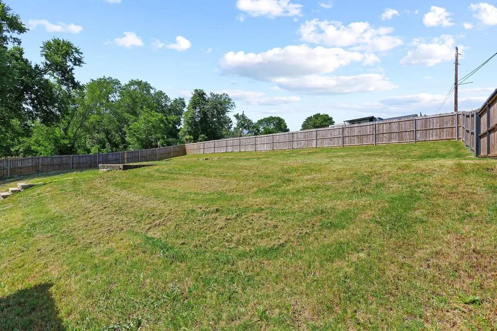 30 Judy Drive Sherman TX 75090