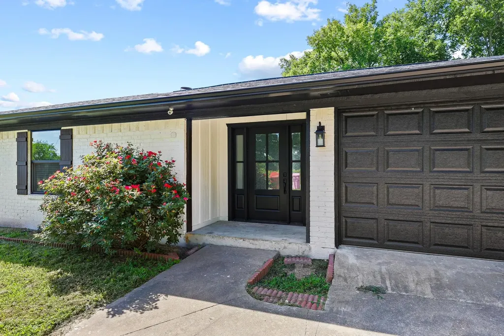30 Judy Drive Sherman TX 75090
