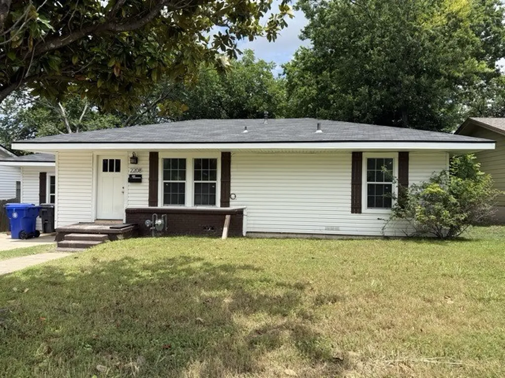 2208 Joey Drive Waco TX 76711