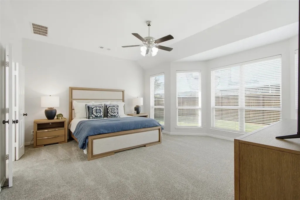 505 Sterling Ridge Lantana TX 76226