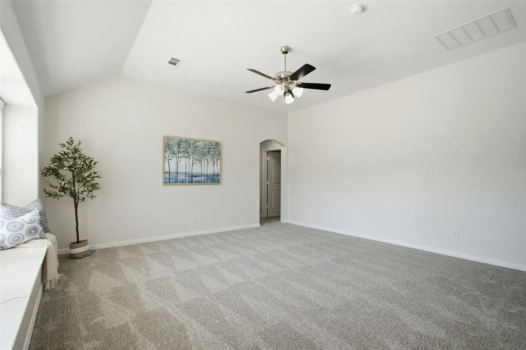 505 Sterling Ridge Lantana TX 76226