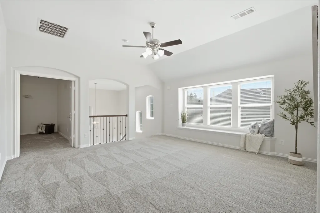 505 Sterling Ridge Lantana TX 76226