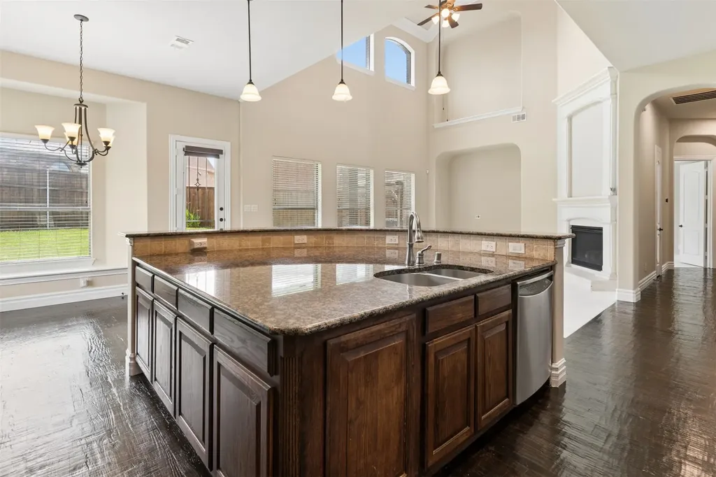 4136 Choctaw Drive Carrollton TX 75010