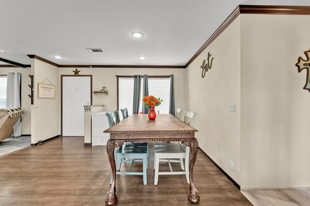 218 Bettinger Way Gholson TX 76705