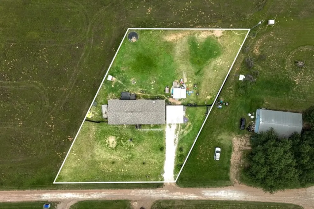 218 Bettinger Way Gholson TX 76705