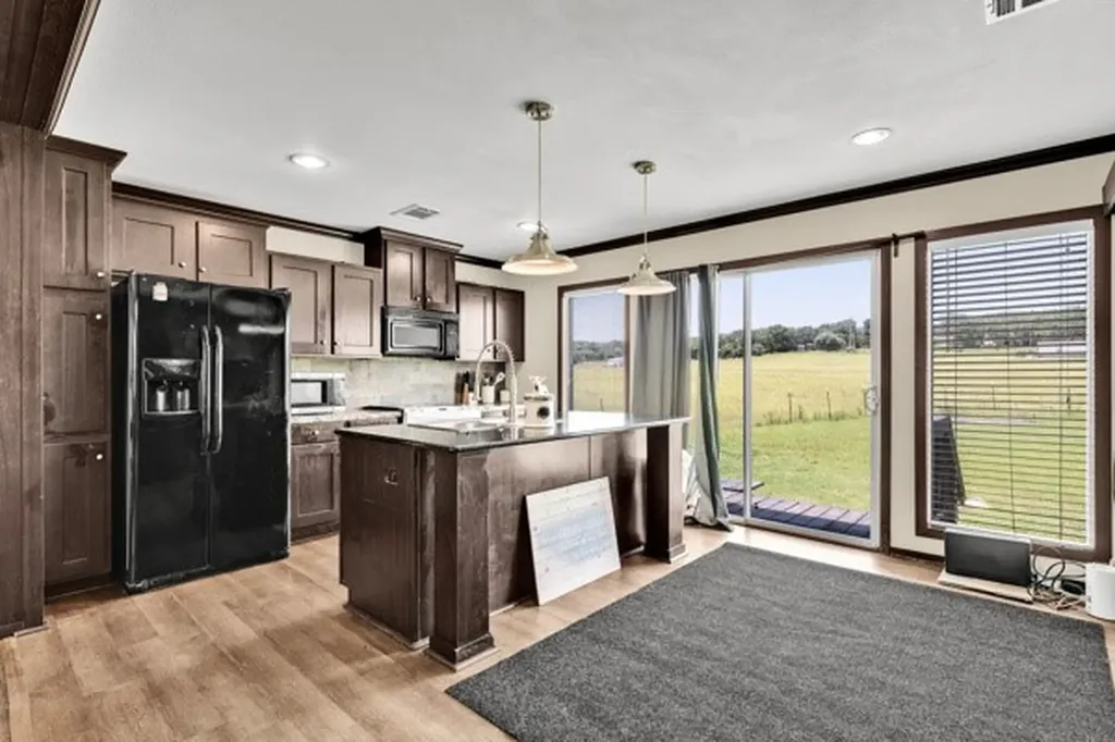 218 Bettinger Way Gholson TX 76705