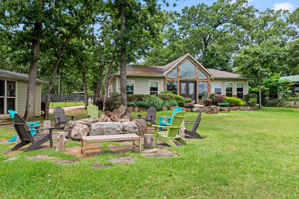 326 Hickory Circle Trinidad TX 75163