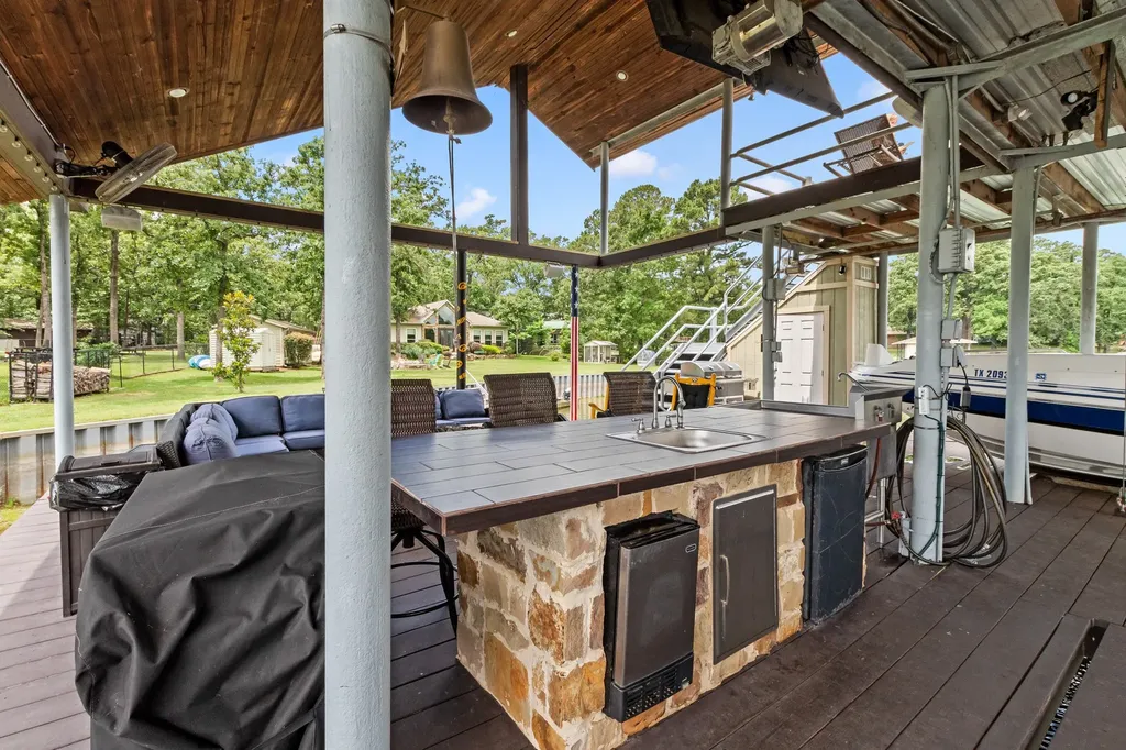 326 Hickory Circle Trinidad TX 75163