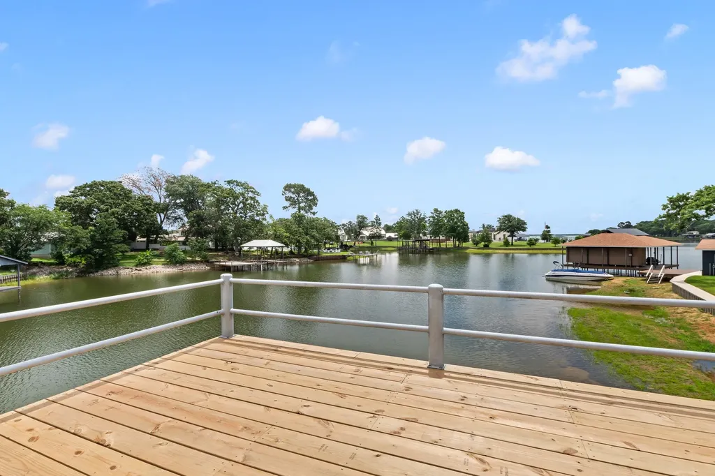 326 Hickory Circle Trinidad TX 75163