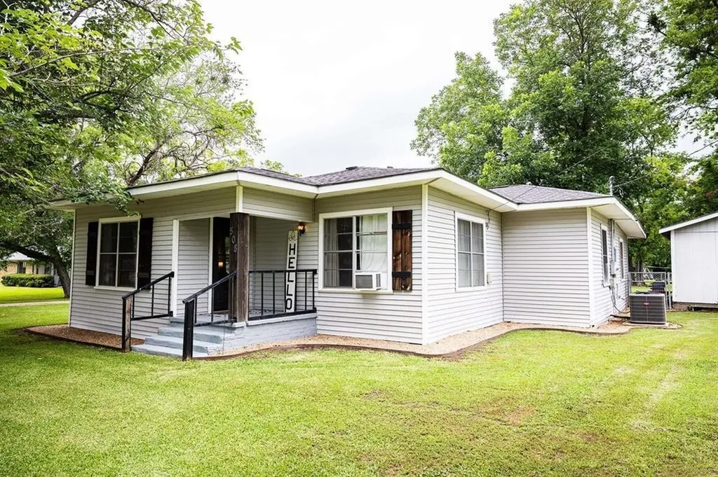 508 Fleming Street Mount Vernon TX 75457