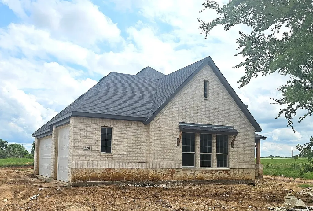 228 Pronghorn Drive Gordonville TX 76245