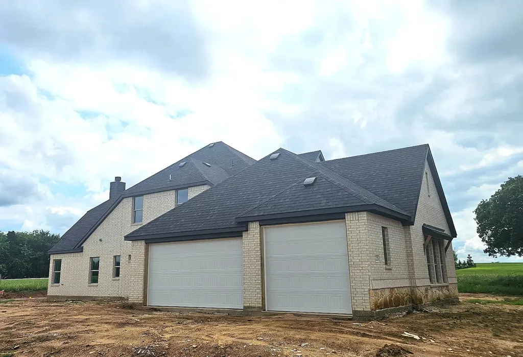 228 Pronghorn Drive Gordonville TX 76245
