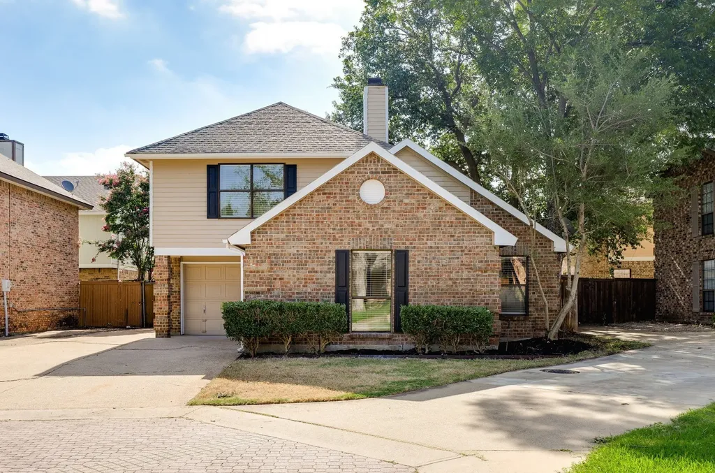 200 Saddle Rock Court Irving TX 75063