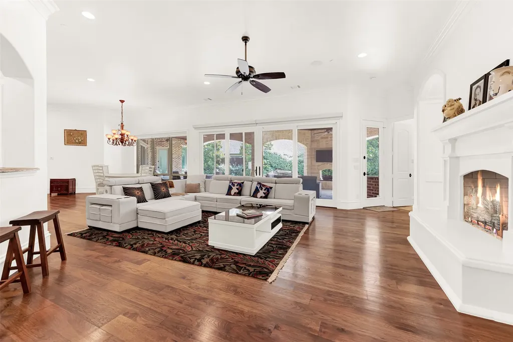 37 Armstrong Drive Frisco TX 75034