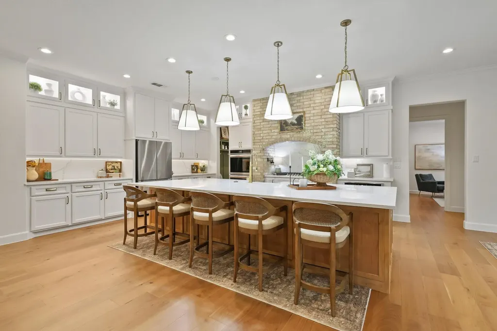 1317 Hunt Road Gunter TX 75058