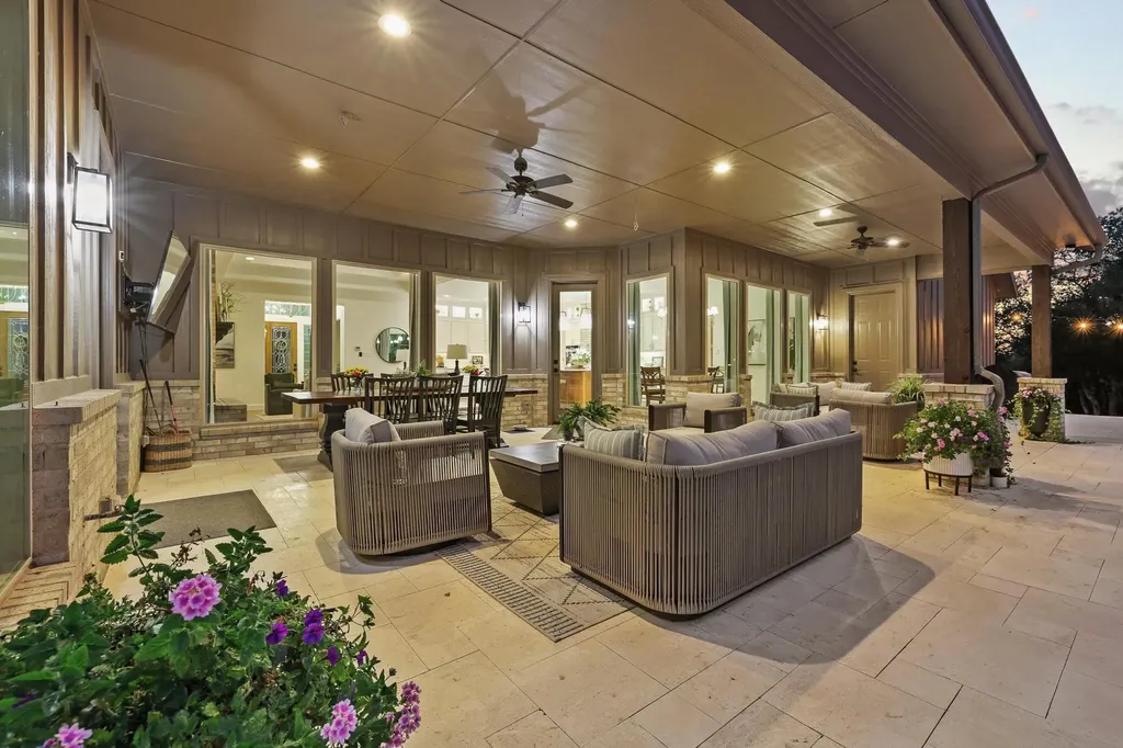 1317 Hunt Road Gunter TX 75058