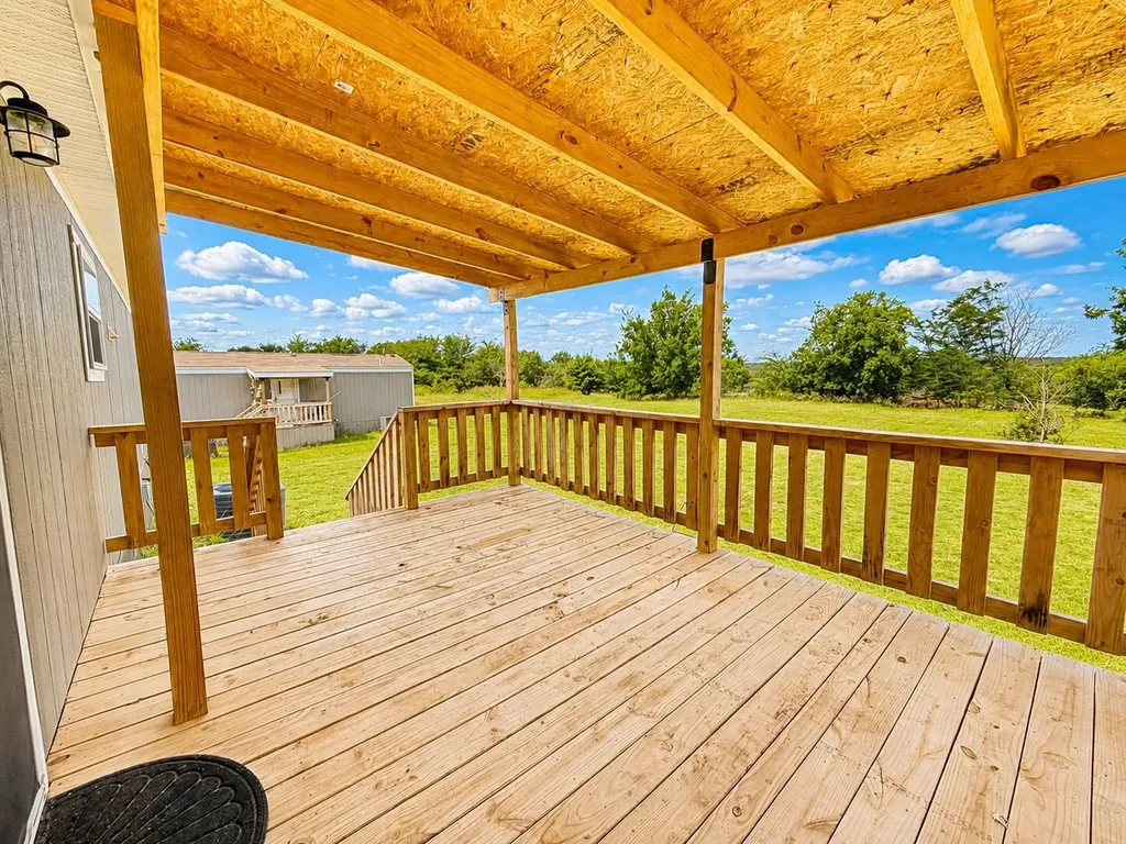 112 Buffalo Gap Drive Bridgeport TX 76426