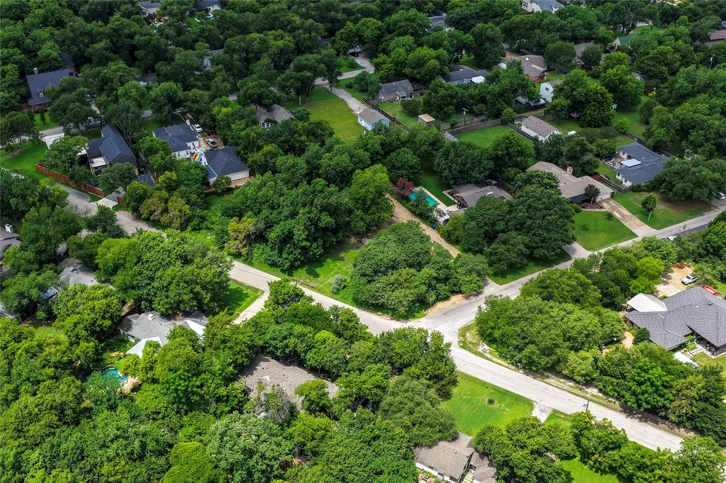 1539 Bella Vista Drive Dallas TX 75218