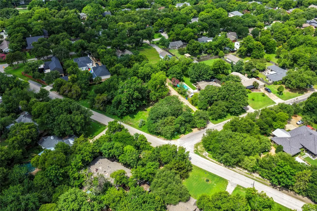 1539 Bella Vista Drive Dallas TX 75218