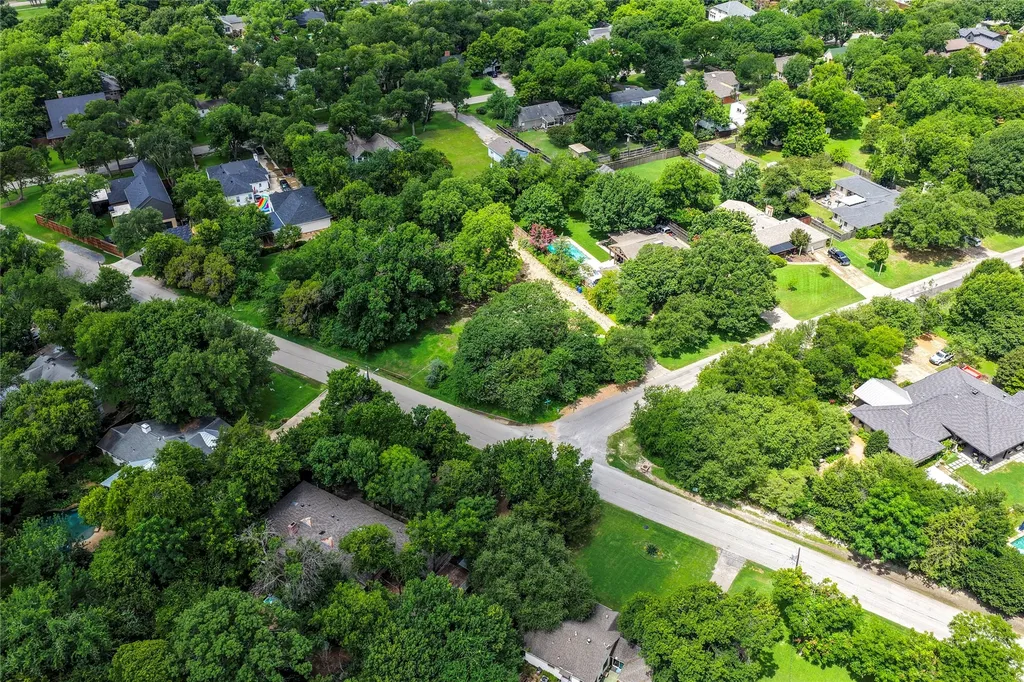 1539 Bella Vista Drive Dallas TX 75218