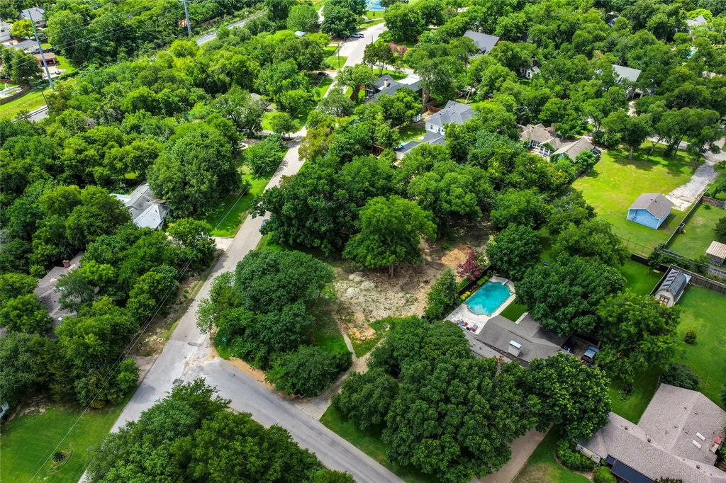1539 Bella Vista Drive Dallas TX 75218