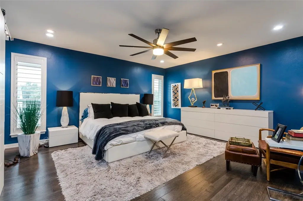 7818 Meadow Park Drive Dallas TX 75230