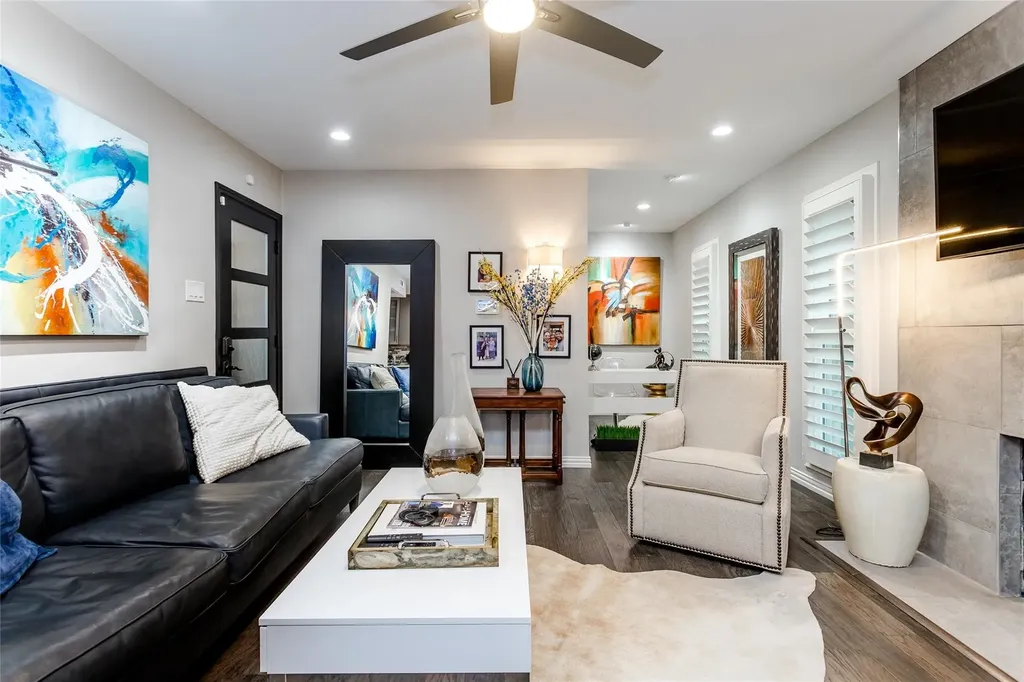 7818 Meadow Park Drive Dallas TX 75230