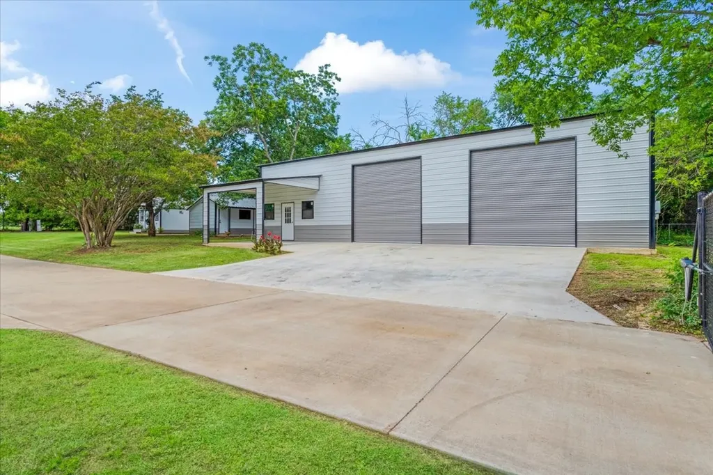 826 Georgetown Road Pottsboro TX 75076