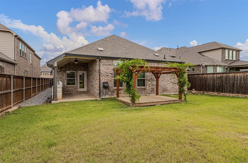 2524 Solomons Place Wylie TX 75098