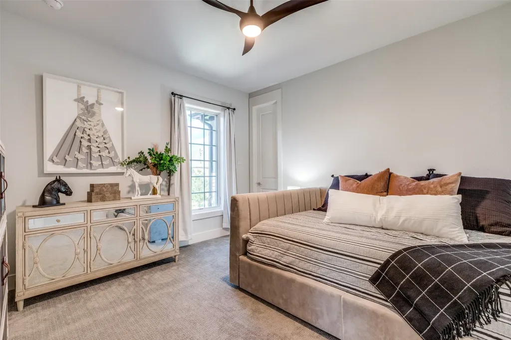 1224 Karsten Ridge Pass Gunter TX 75058